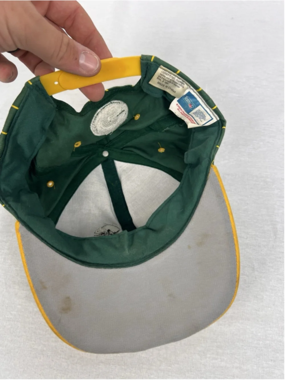 Vintage Green Bay Packers Snapback Hat Youth Taz- Looney Toons 1994 NFL